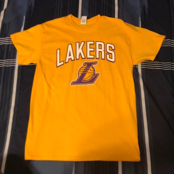 Other - Graphic lakers t-shirt